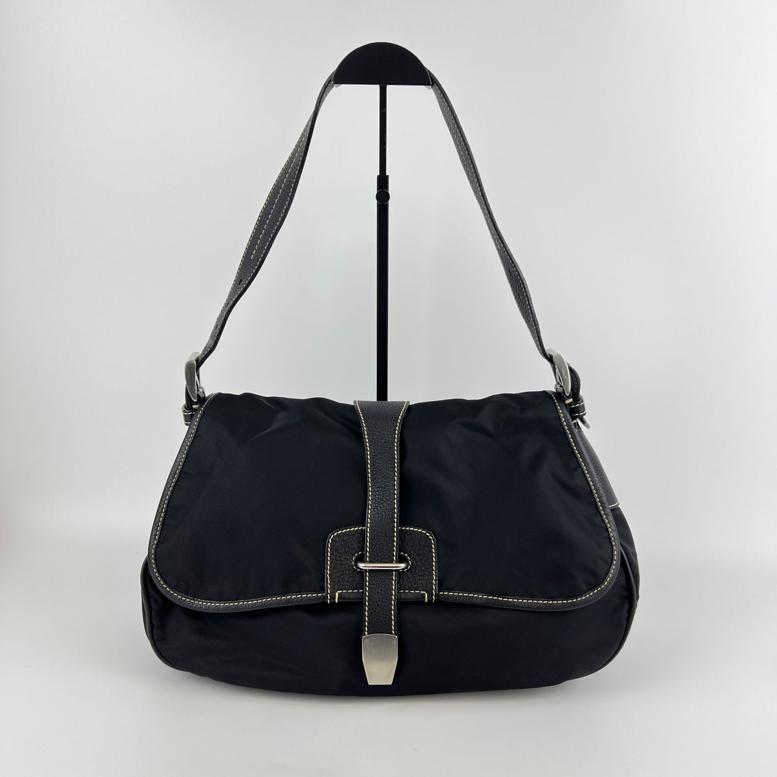 中古】PRADA プラダ ショルダーバッグ ブラック ナイロン レザー  