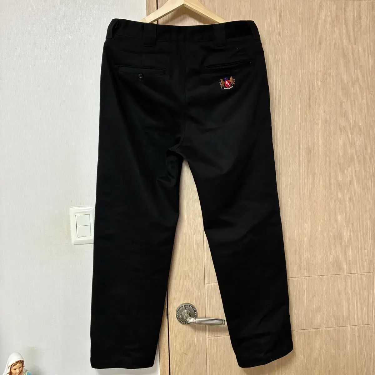 32 ファッキングオーサム FA チノ パンツ ブラック - メルカリ