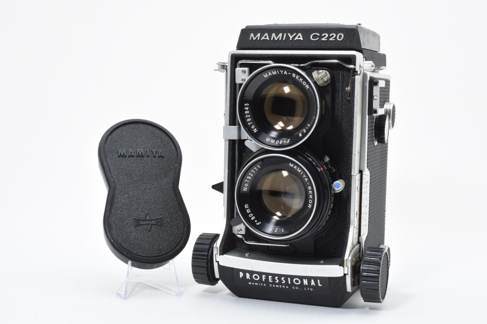 4810 マミヤ Mamiya C220 Pro Sekor 80mm f/2.8 二眼レフ フィルム