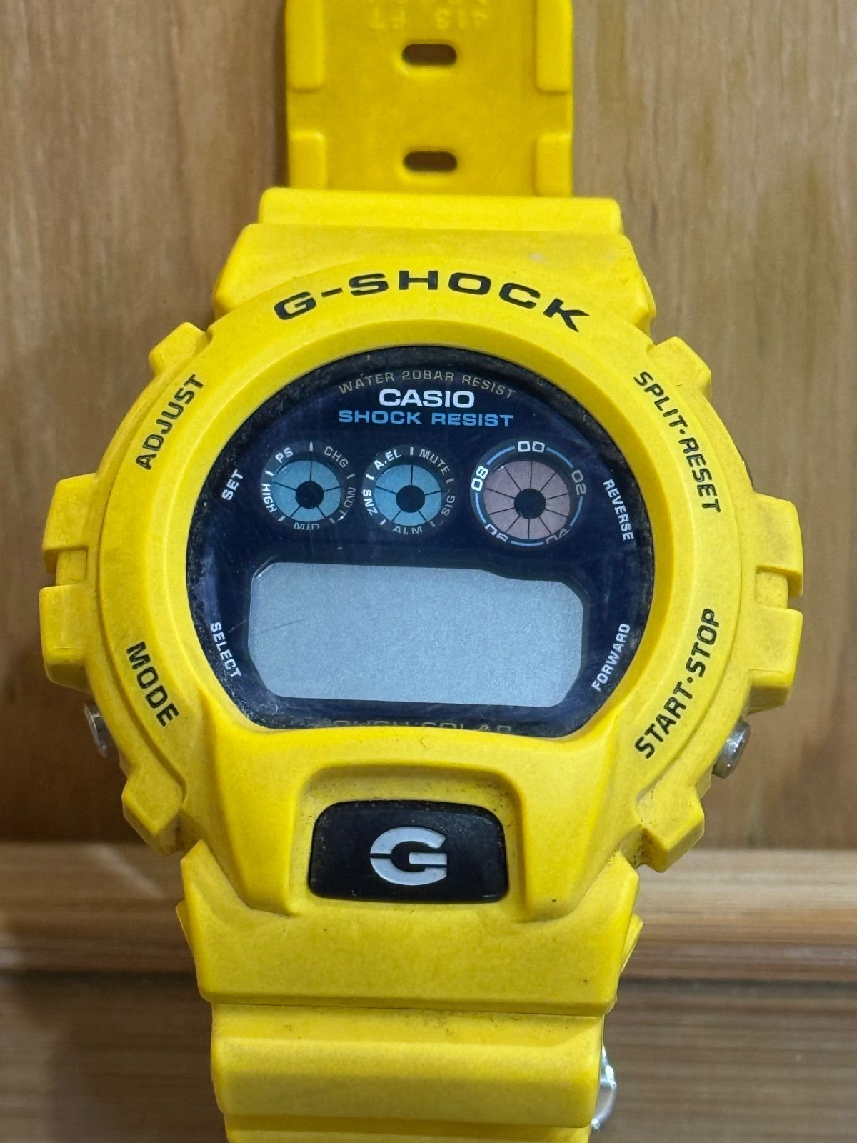 SGM】ジャンク G-SHOCK GW-6900A 電波ソーラー イエロー ジーショック