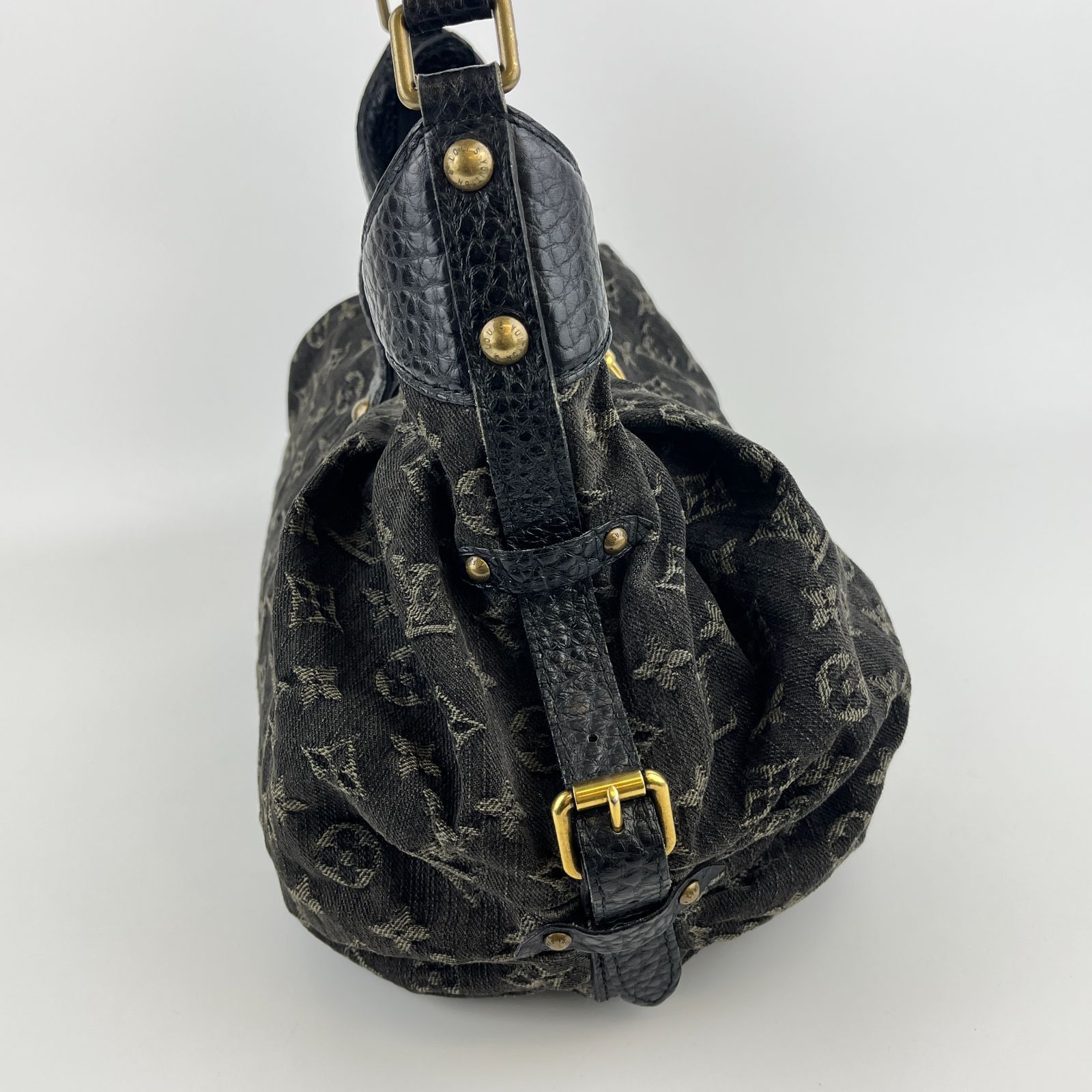 中古】LOUIS VUITTON ルイヴィトン モノグラム スライトリー M95835