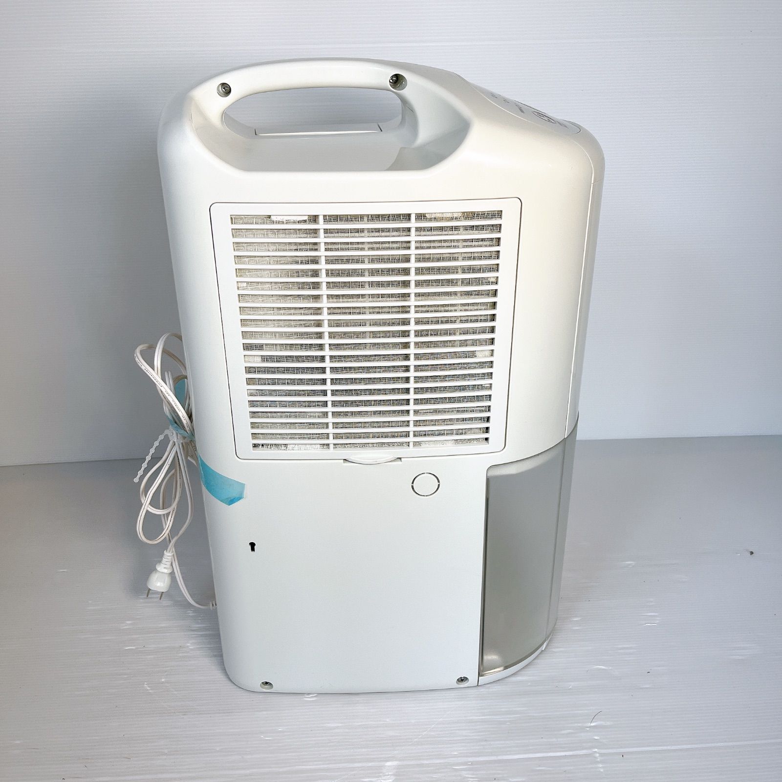 CORONA 除湿機 CD-P63A 2020年製 Amazon.co.jp: CORONA(コロナ) 衣類乾燥除湿機 除湿量6.3L(木造7畳