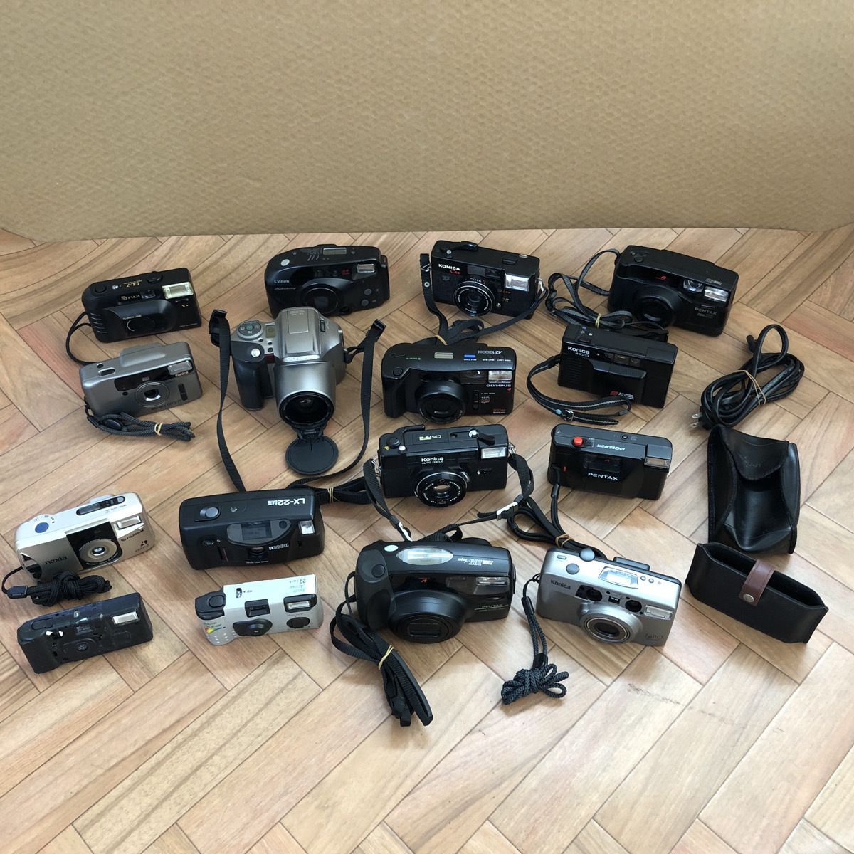 ジャンク　フイルムコンパクトカメラ　まとめ売り まとめ】コンパクトカメラ 他 まとめ売り 16台 ジャンク含む 現状品
