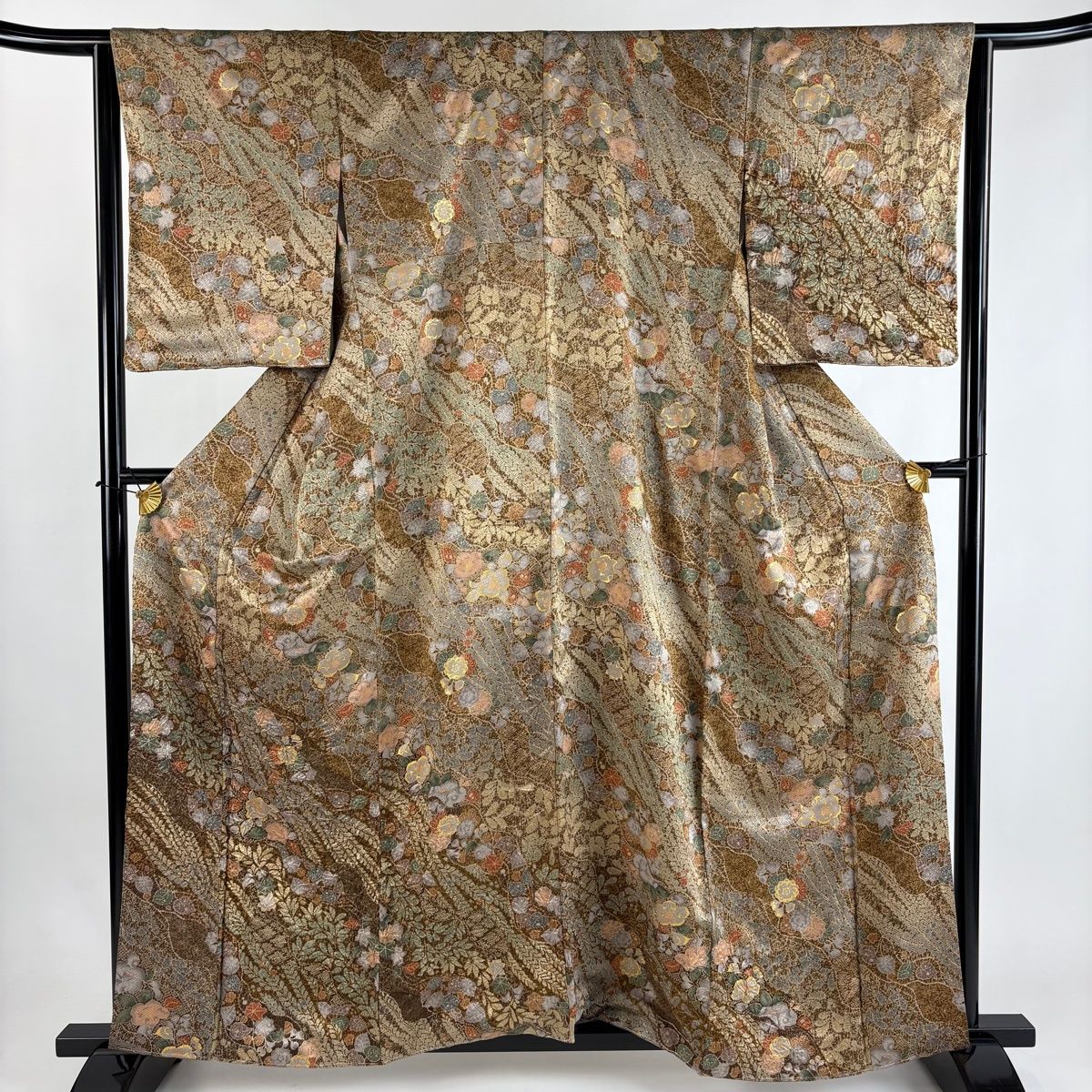 付下げ 身丈160cm 裄丈62.5cm 正絹 秀品 【中古】 付下げ 付け下げ レディース 正絹 クリーム 身丈160cm 裄丈66.5cm