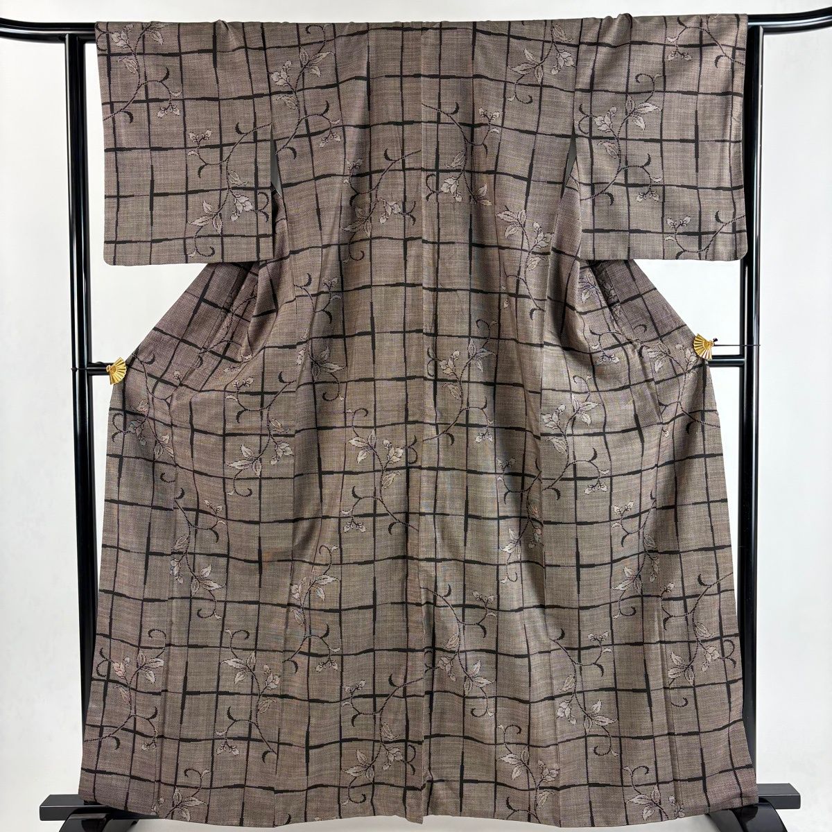 美品 型染 大島紬 丈162 裄68 美品 型染 大島紬 丈162 裄68 本場大島紬 大島紬 染大島 単衣