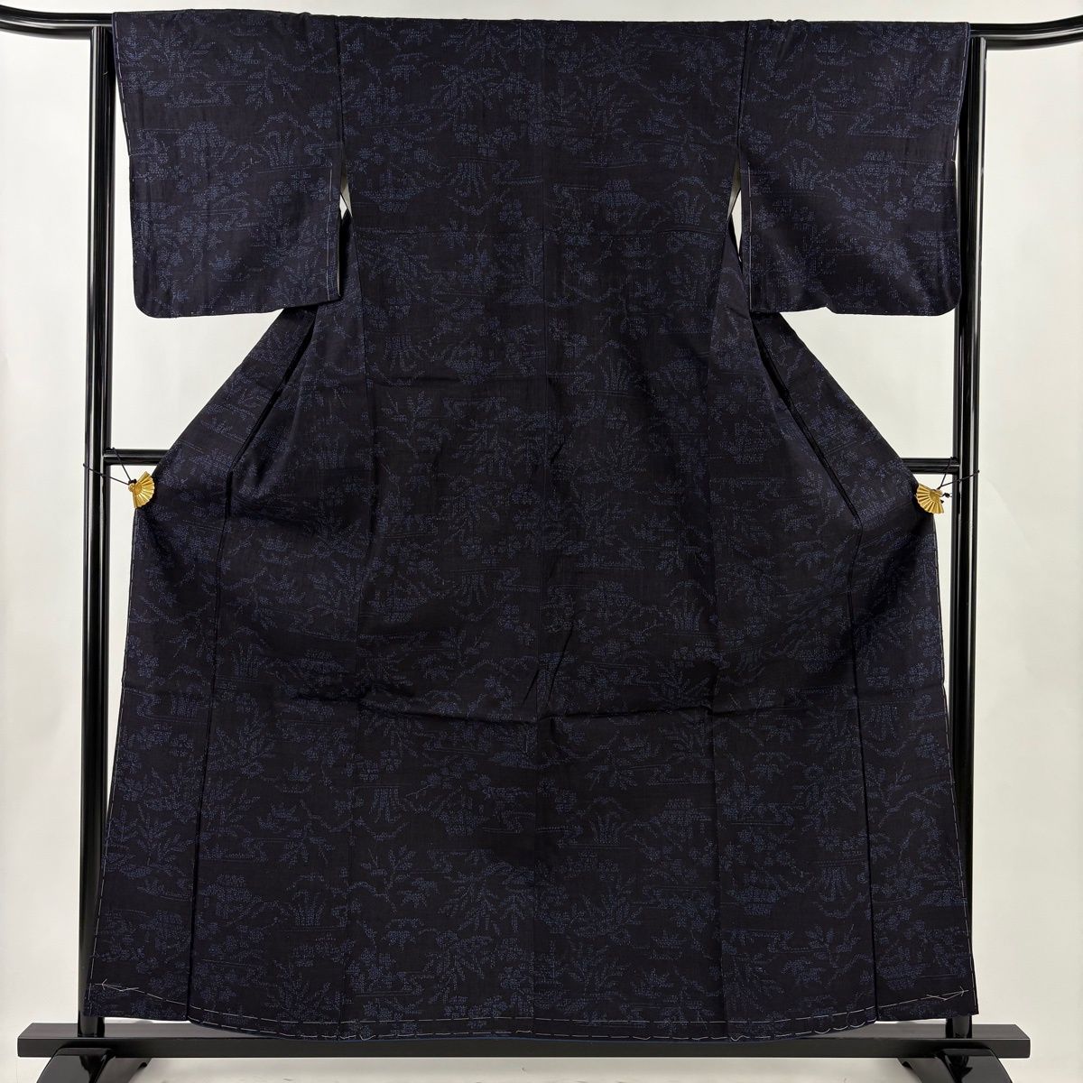 結城紬 身丈161cm 裄丈64cm M 袷 本場結城紬 証紙 家屋 草花 濃紺 正絹