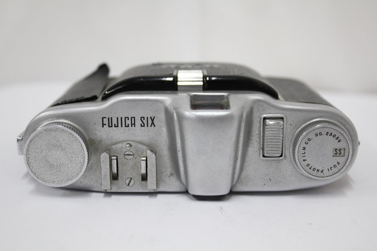 訳あり品】 フジカ FUJICA SIX Rectar 7.5cm F3.5 蛇腹カメラ e5358