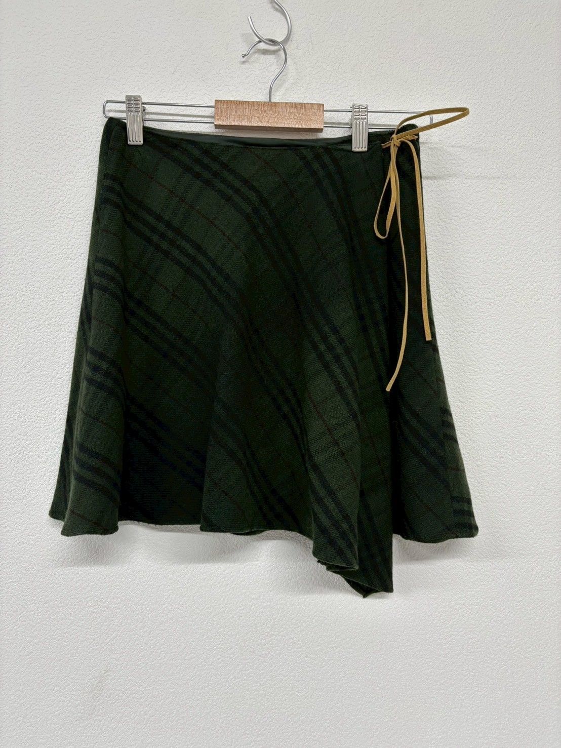 Burberry London バーバリー　ラップスカート　巻きスカート 中古・古着通販】BURBERRY LONDON (バーバリーロンドン) ラップ