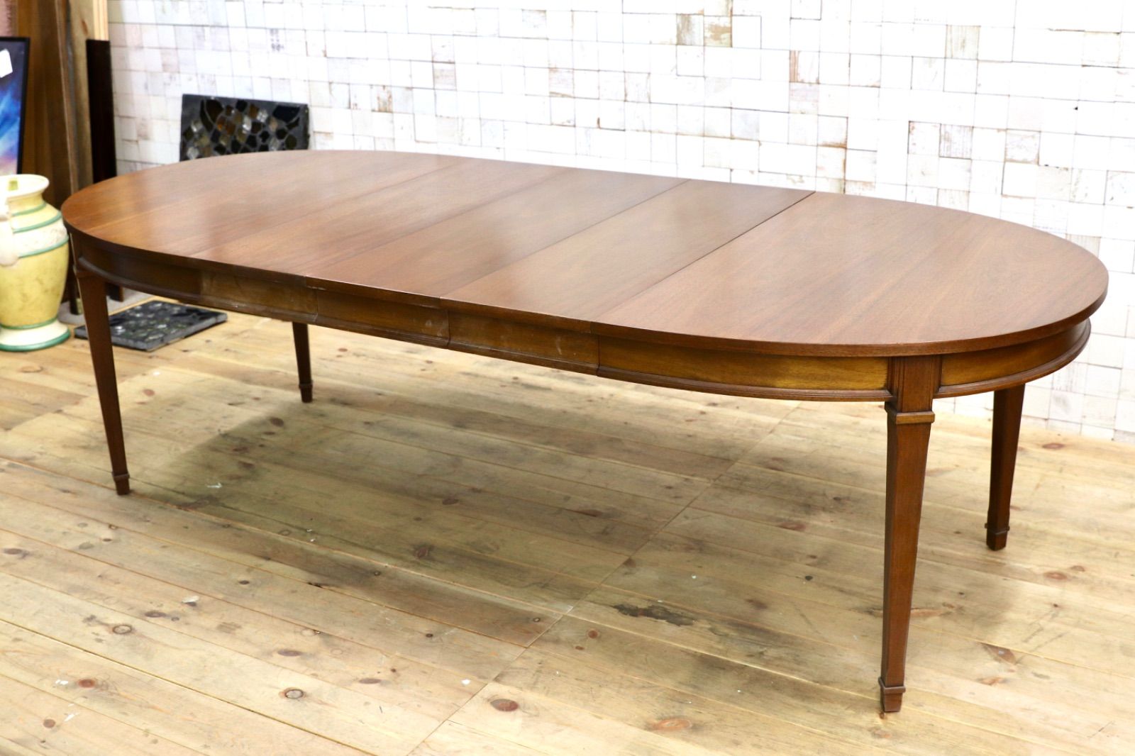 ドレクセルヘリテイジ「トライユン」 マホガニー材ダイニングテーブル