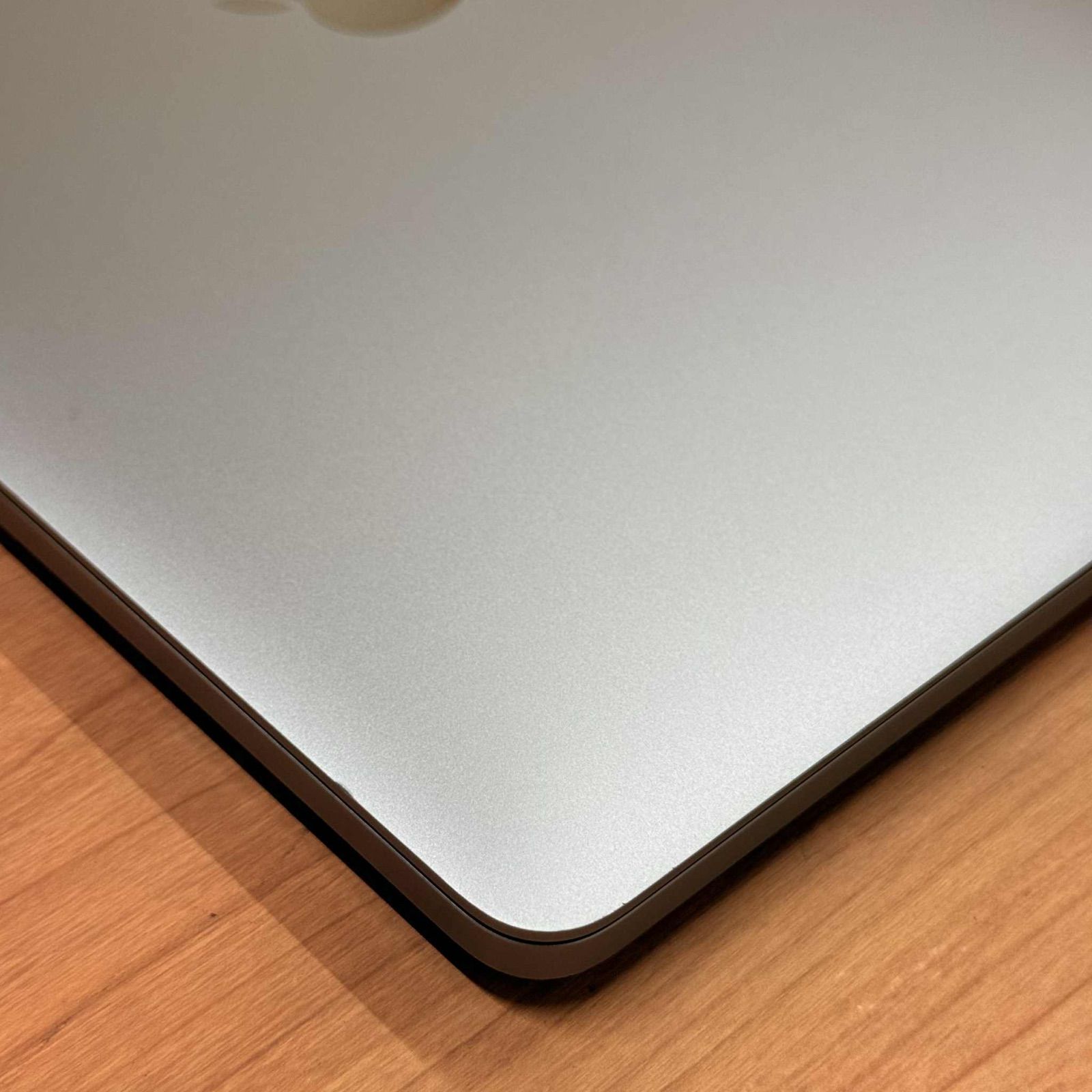 動作確認済み】 MacBook pro 13インチ 2020 アップル Apple corei7