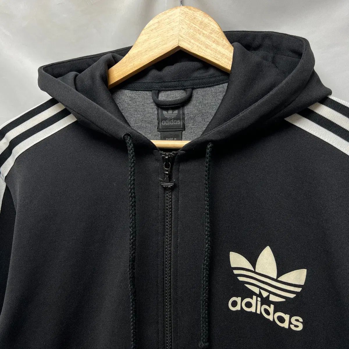 正規品/95 adidas アディダス ヨーロッパ フロック ブラック ジップ