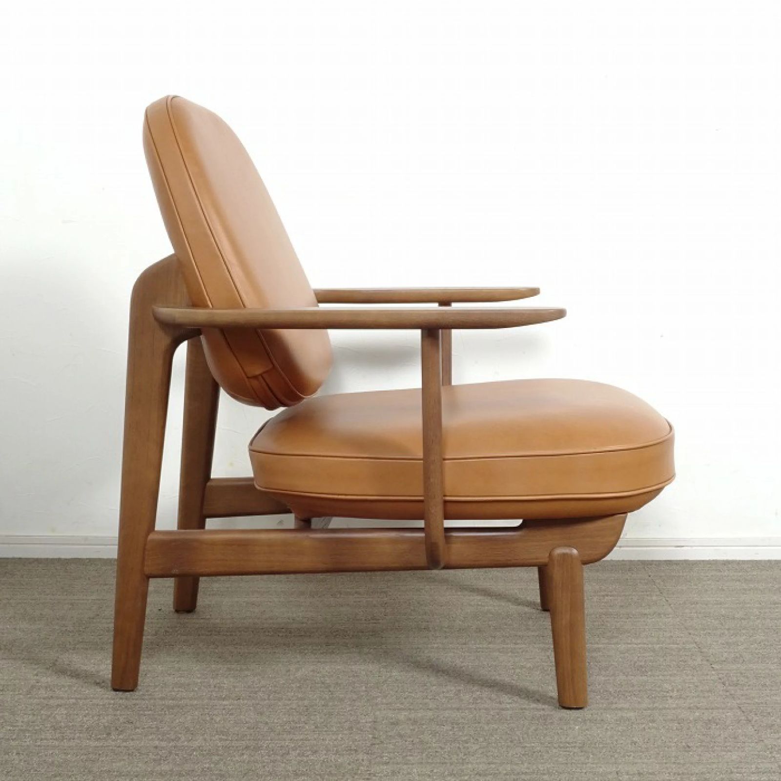 ◾︎SELUNO◾︎ 【展示超美品】FRITZ HANSEN フリッツハンセン FRED