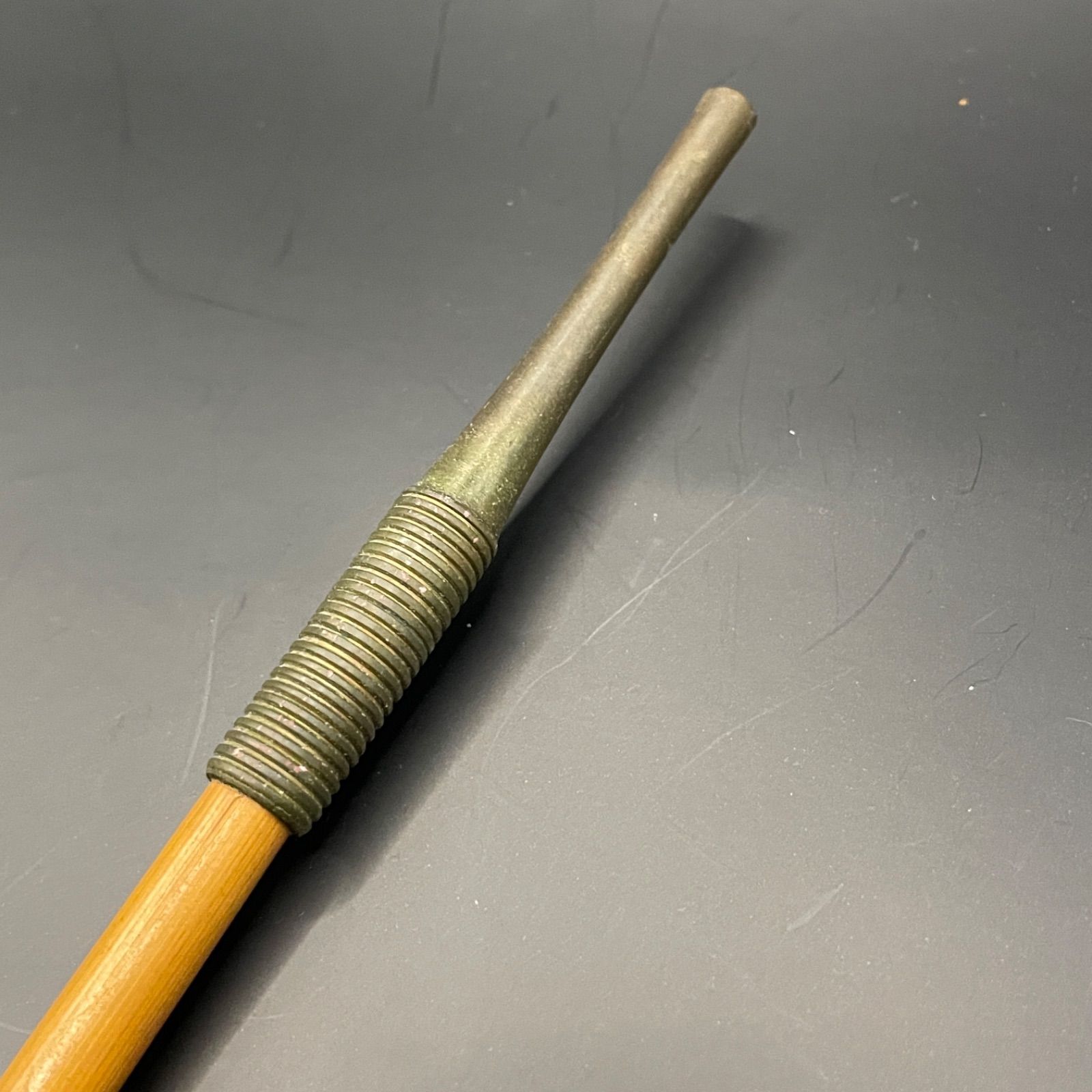 美品】長煙管 38.5cm 31g 千段巻 筋目模様 時代物 キセル 骨董 喫煙具