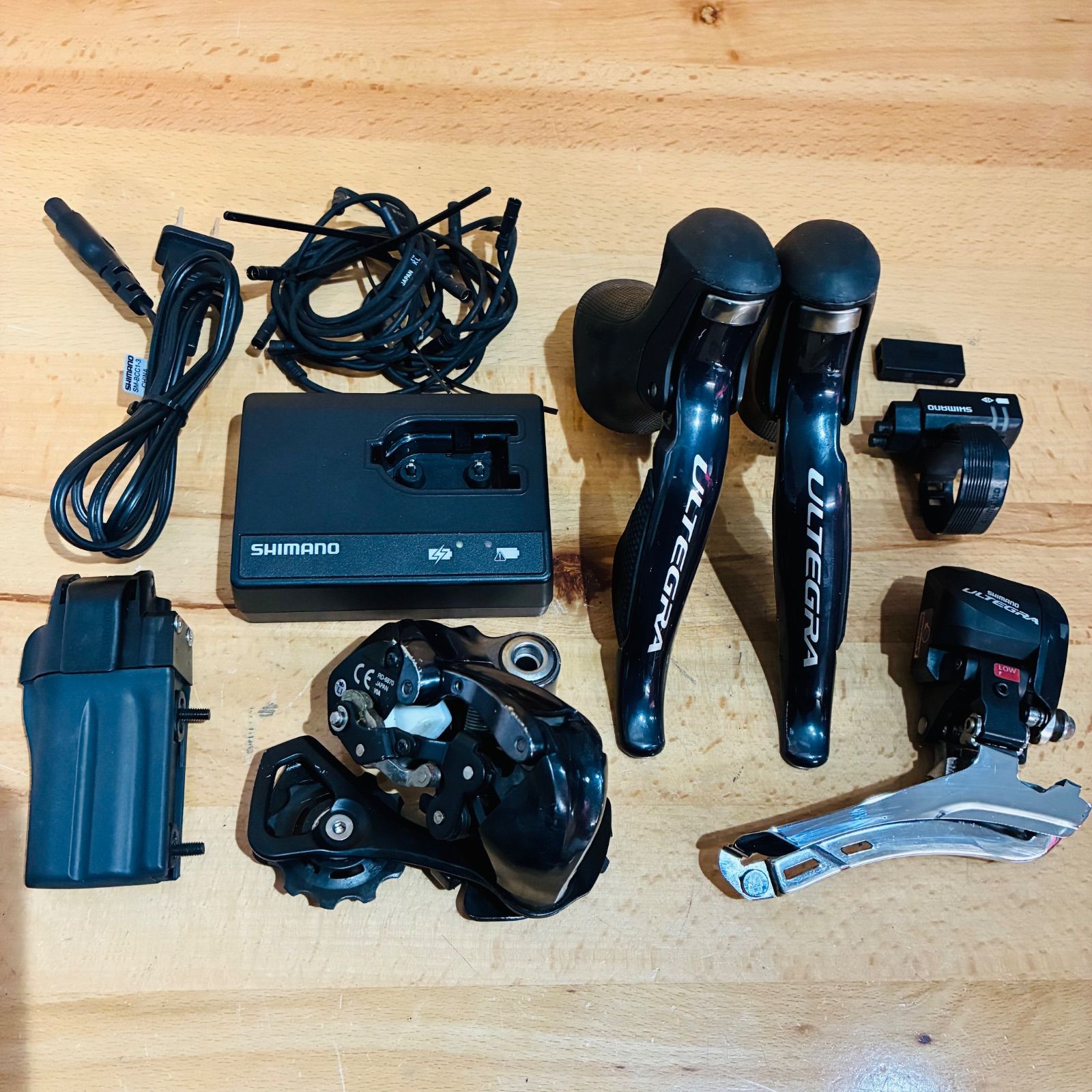 良品】 シマノ アルテグラ Di2 6870 2×11s グループセット SHIMANO