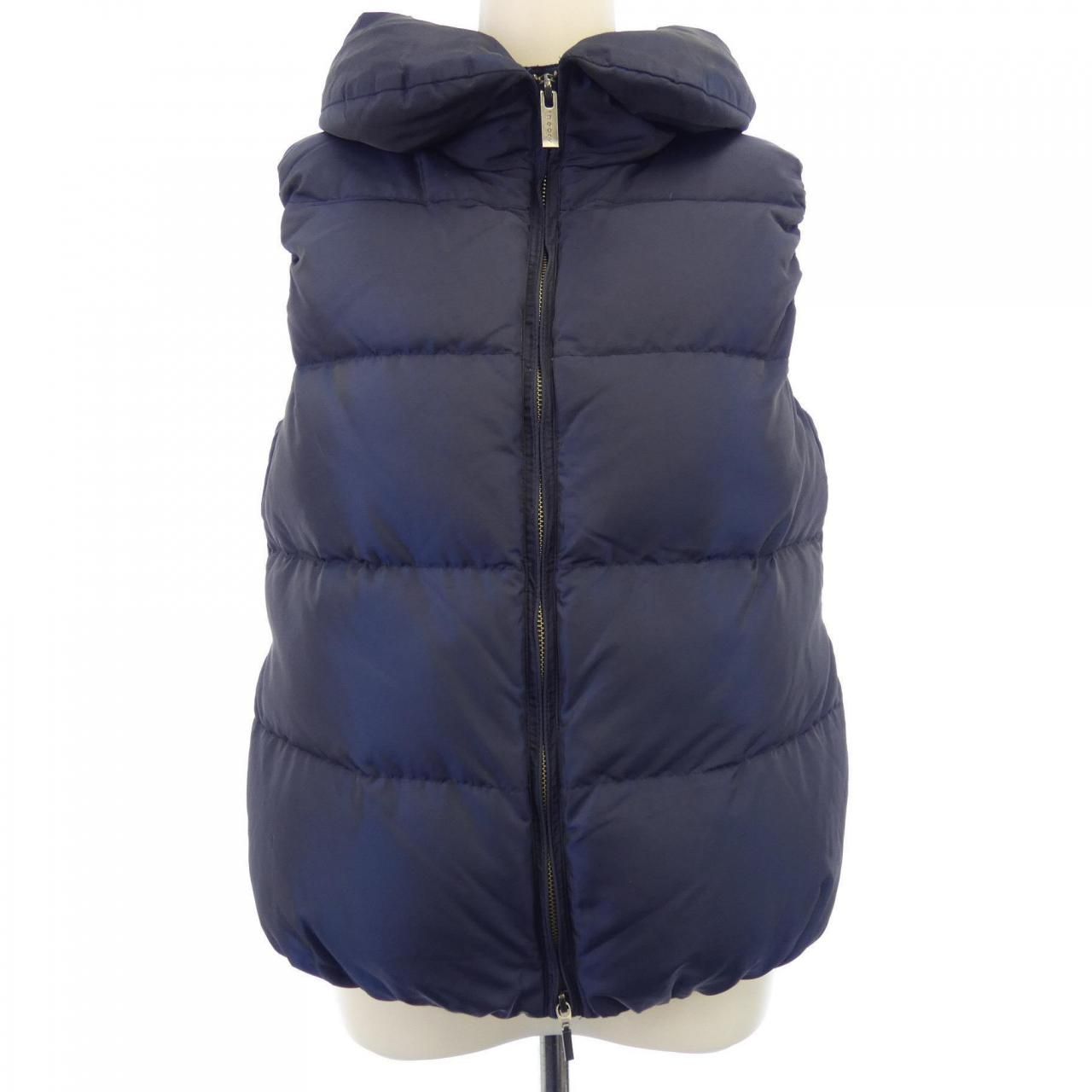 専用　　theory セオリーダウンベスト セオリー theory 10-4302601 ダウンベスト - メルカリ