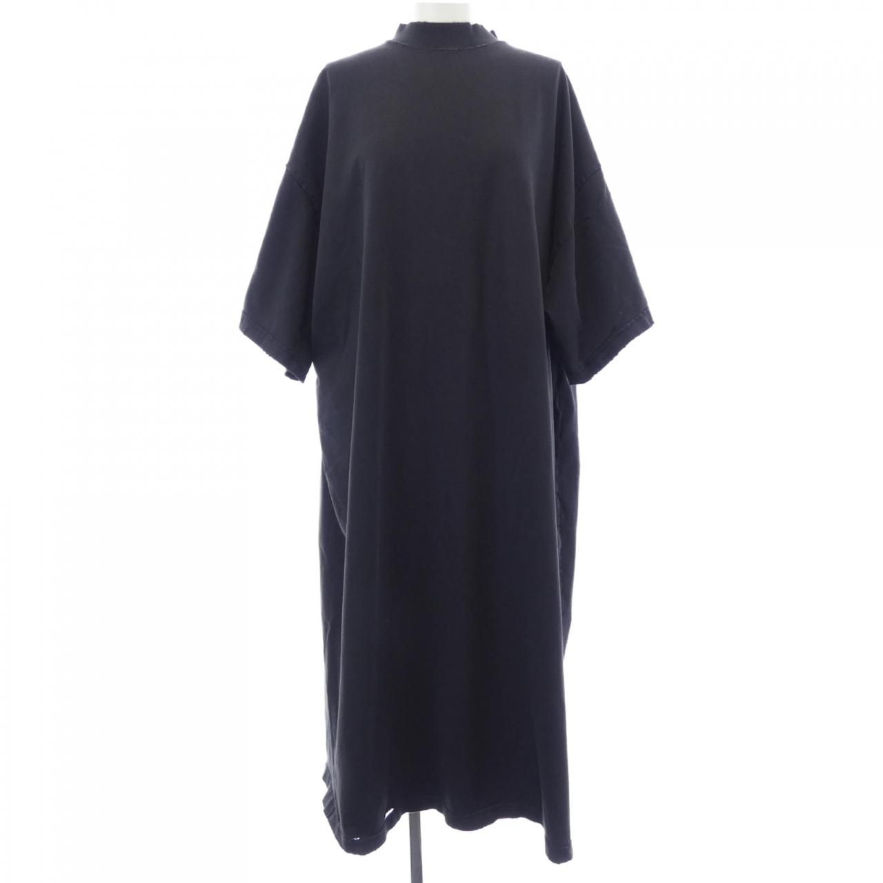 バレンシアガ BALENCIAGA PAINTED Tシャツ ドレス 777750 TRVT9 カット  