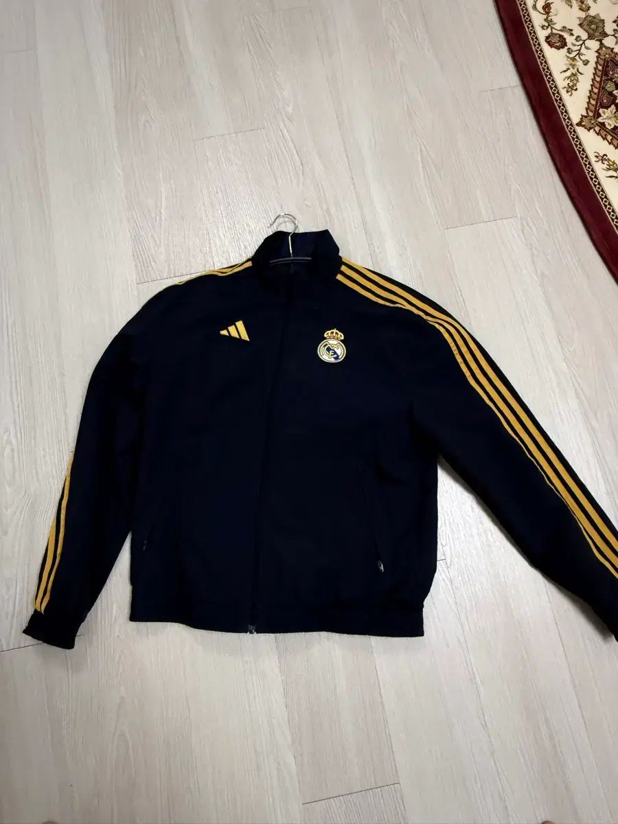 レアル マドリード 24-25 アンセム ジャケット M - メルカリ