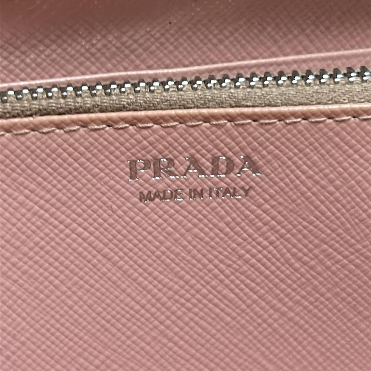 PRADA(プラダ) 長財布 - ライトピンク×ピンク×マルチ 花柄/ラウンド