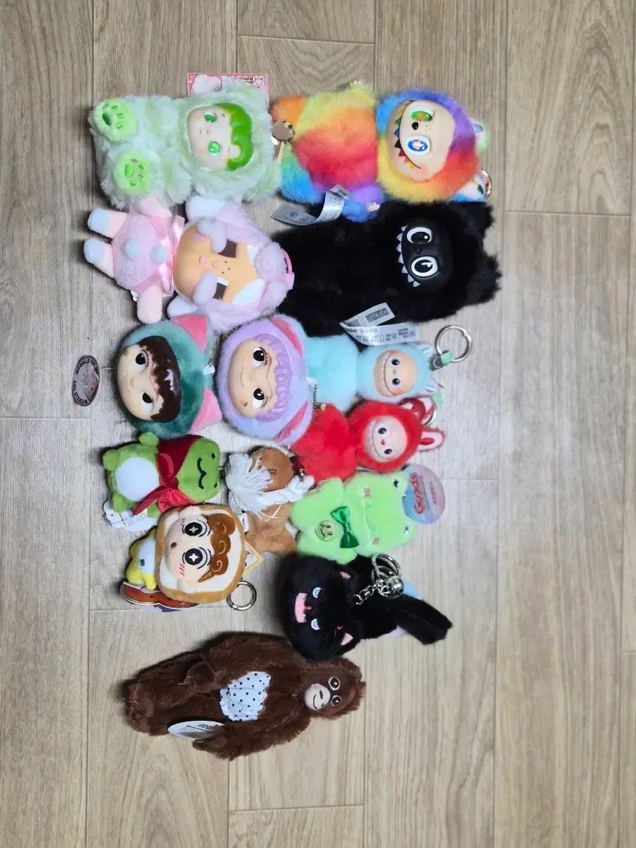 ぬいぐるみキーホルダーまとめ出品 - メルカリ