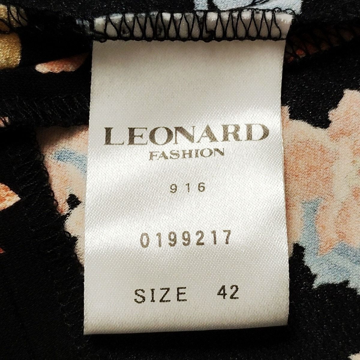 LEONARD(レオナール) チュニック サイズ42 L レディース - 黒×ネイビー
