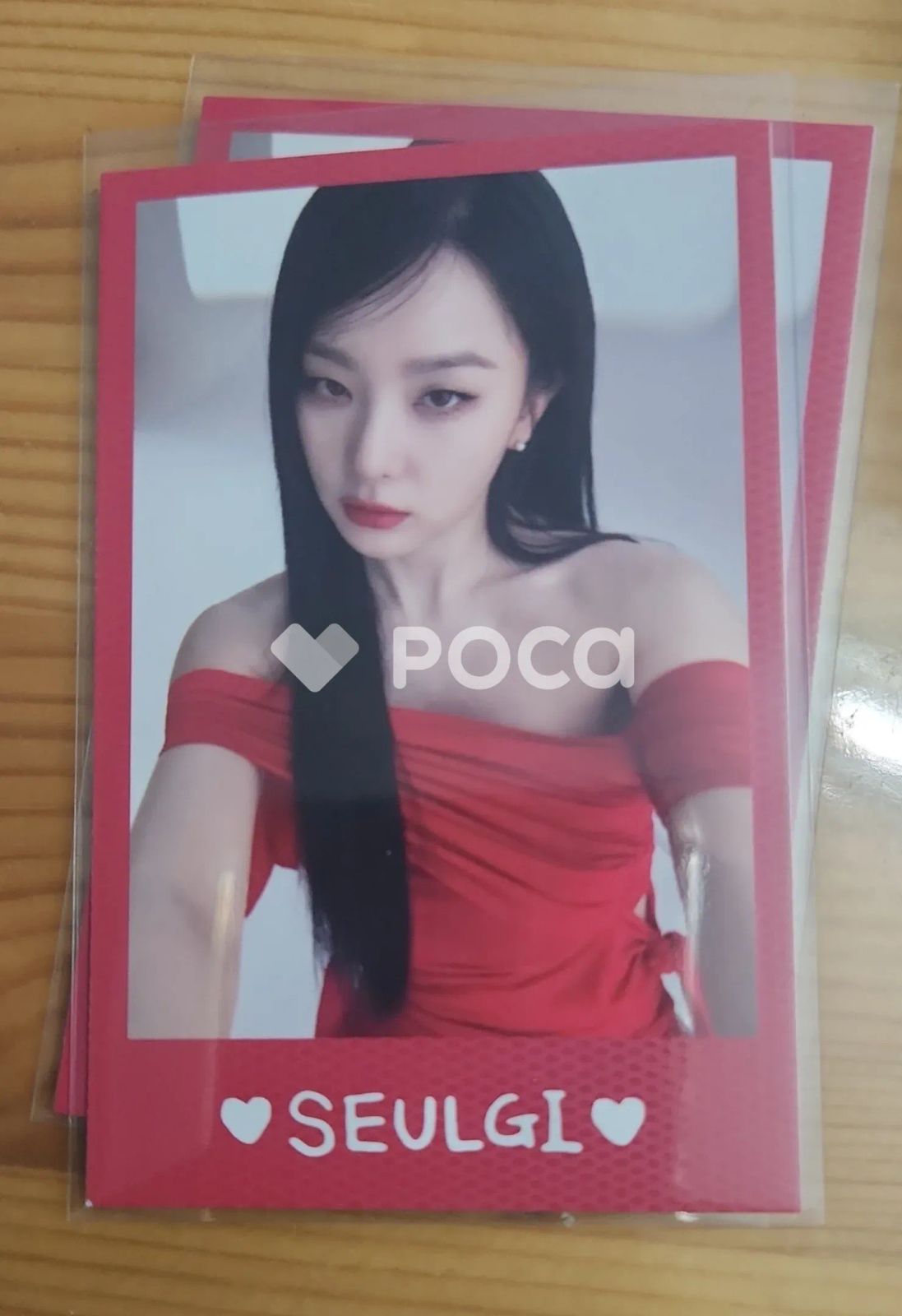 レッドベルベット スルギ 新羅免税店 クーポン トレカ レッド