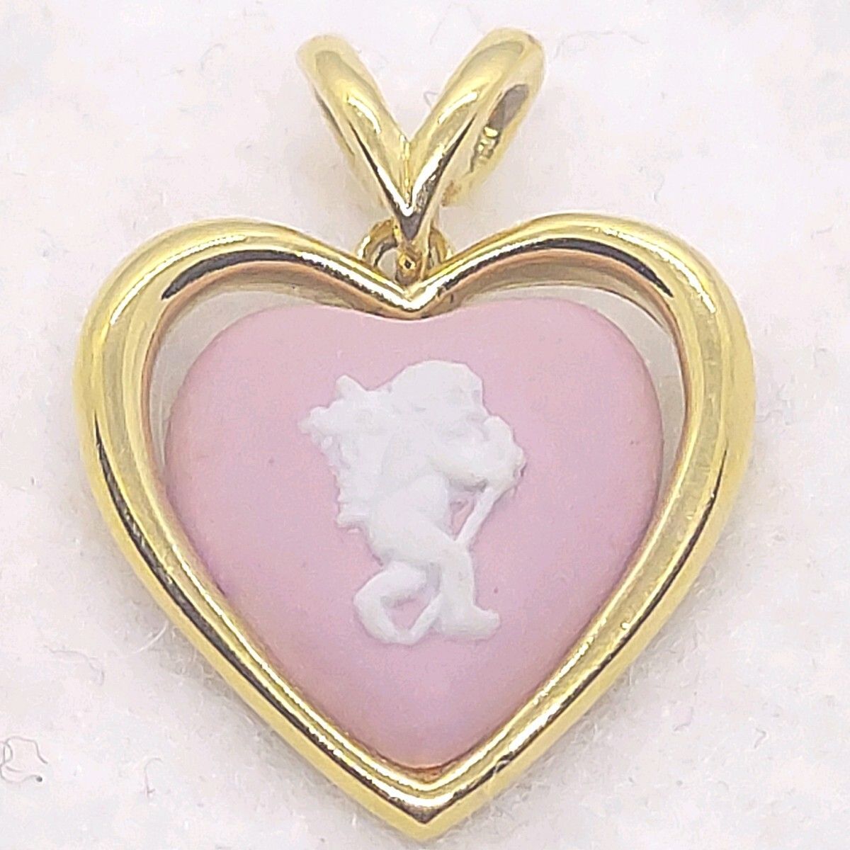ウェッジウッド ジャスパー ハート ペンダントトップ ピンク カメオ