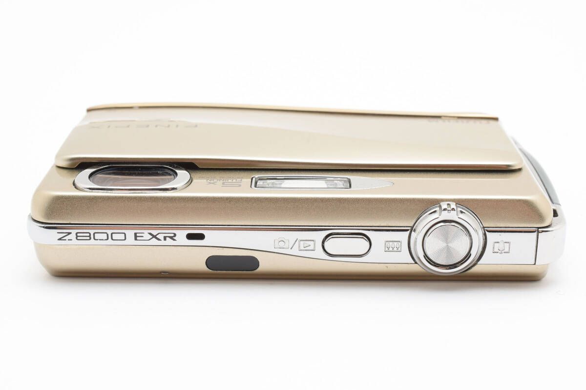 ☆良品☆FUJIFILM フジフィルム FINEPIX Z800EXR ゴールド ☆元箱