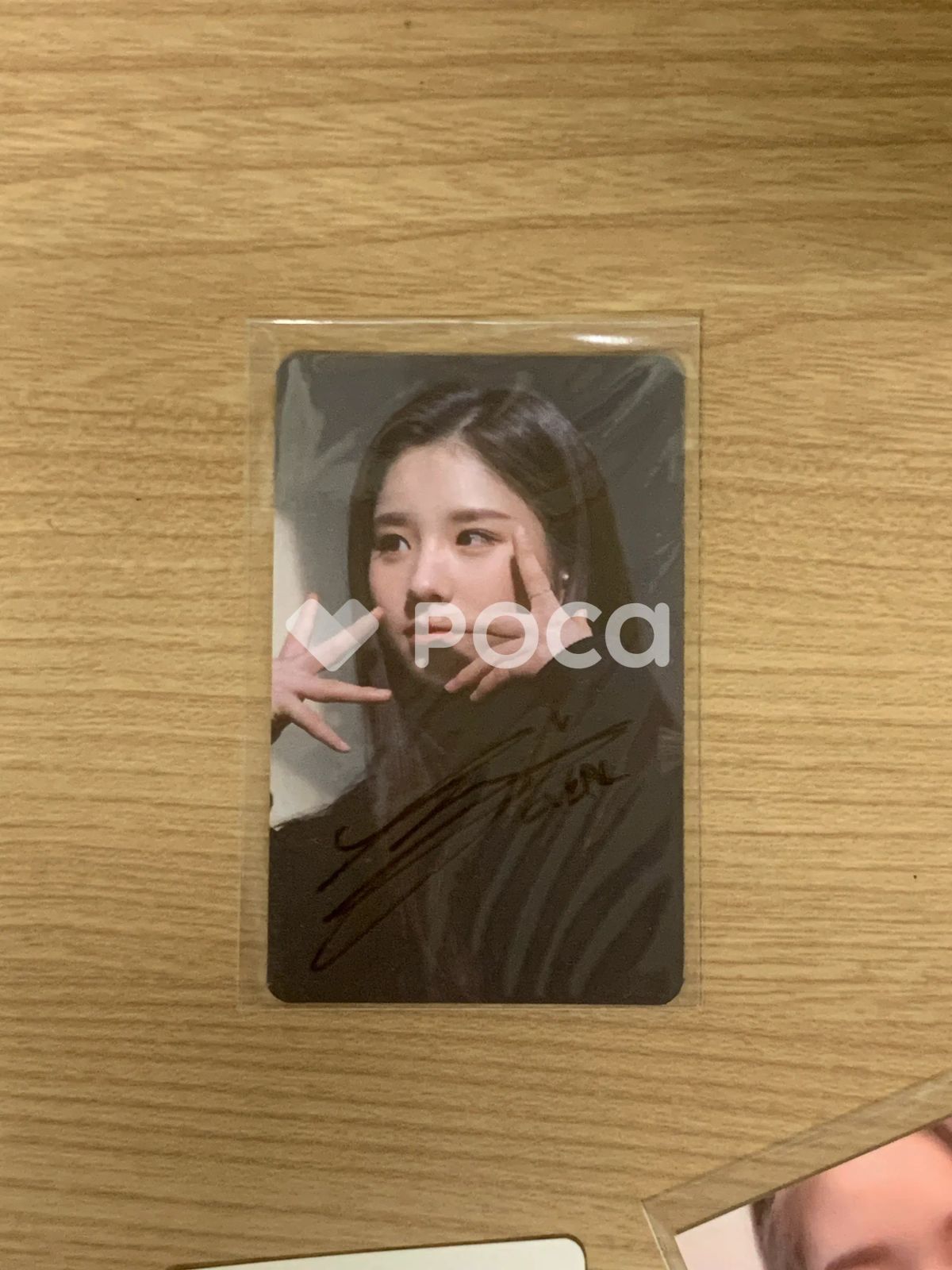 LOONA 今月の少女 ヒジン LOONAVERSE スクラッチ サイン トレカ - メルカリ