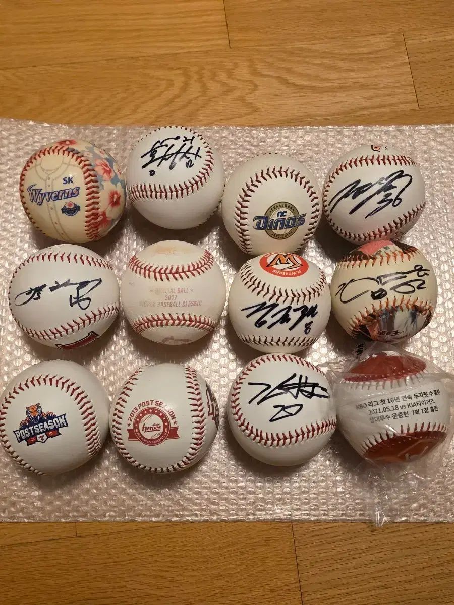 サインボール、ロゴボール、優勝記念ボールなど1ダース12個 まとめ出品