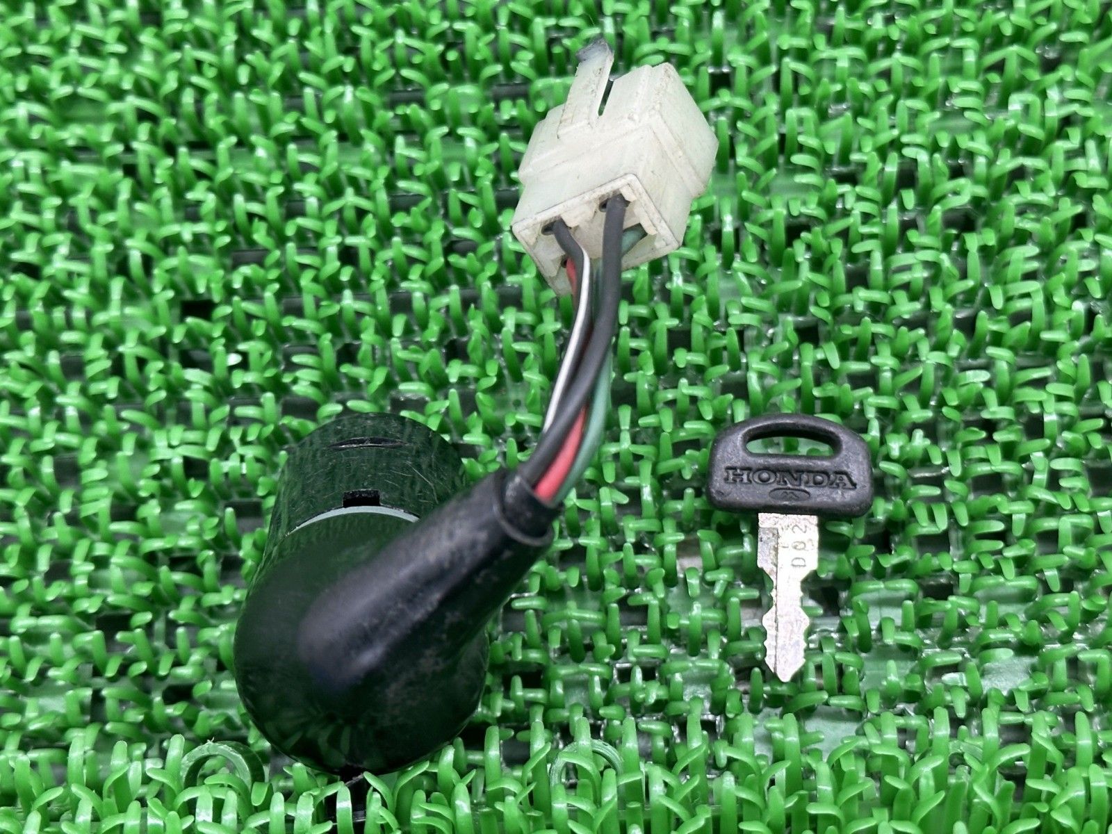 ライブディオZX メインキーシリンダー GW0-A ホンダ 純正 中古 AF34