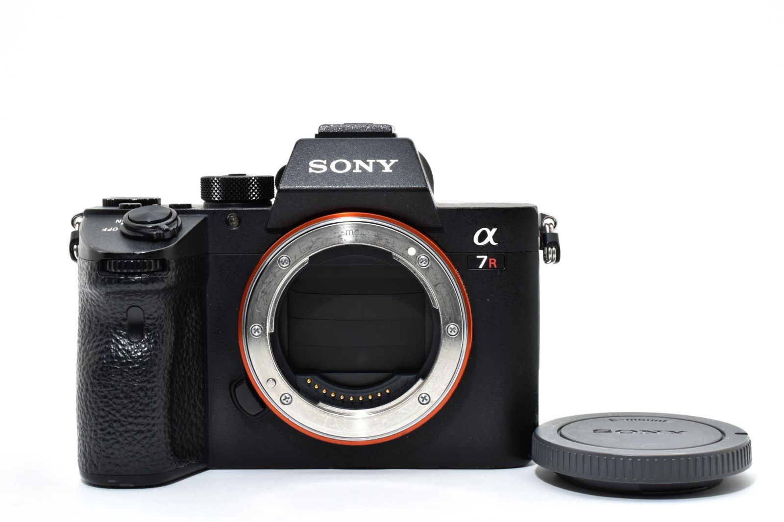 ☆良品☆ ソニー SONY α7RIII ボディ ILCE-7RM3 《ボディキャップ付