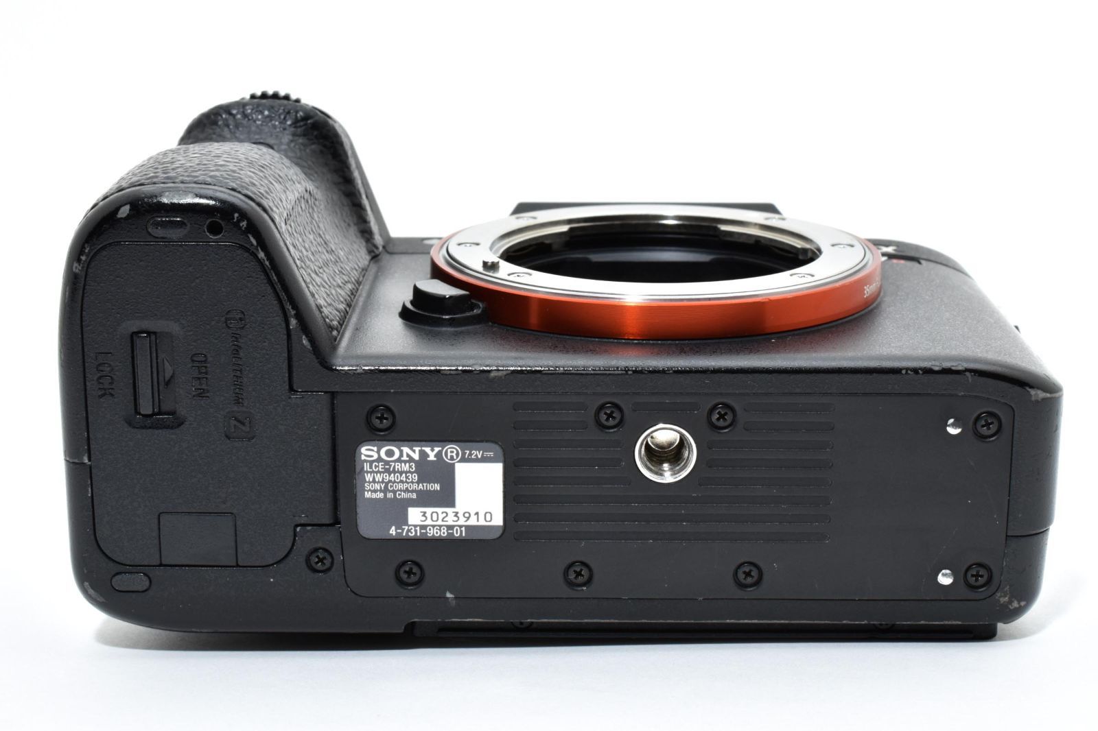☆良品☆ ソニー SONY α7RIII ボディ ILCE-7RM3 《ボディキャップ付