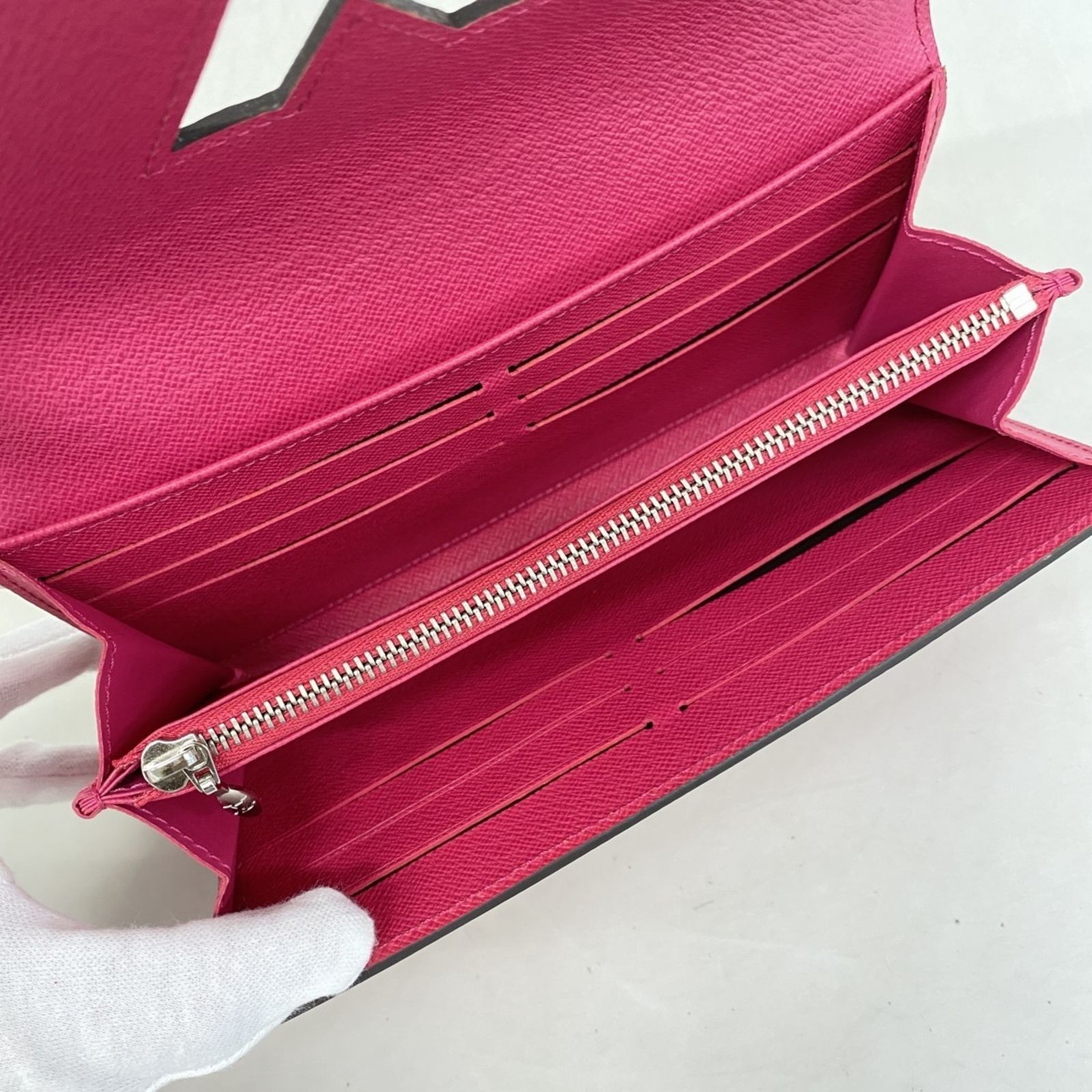 ルイ・ヴィトン(Louis Vuitton) ルイ・ヴィトン 長財布 エピ