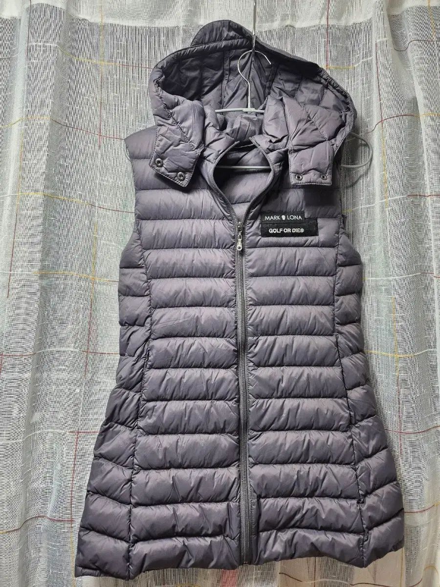 MARK & LONA マークアンドロナ ダウン ベスト グレー S - メルカリ