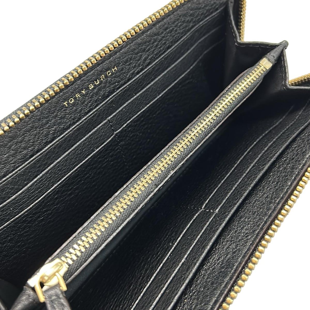 TORY BURCH(トリーバーチ) 長財布美品 - 黒 ラウンドファスナー レザー
