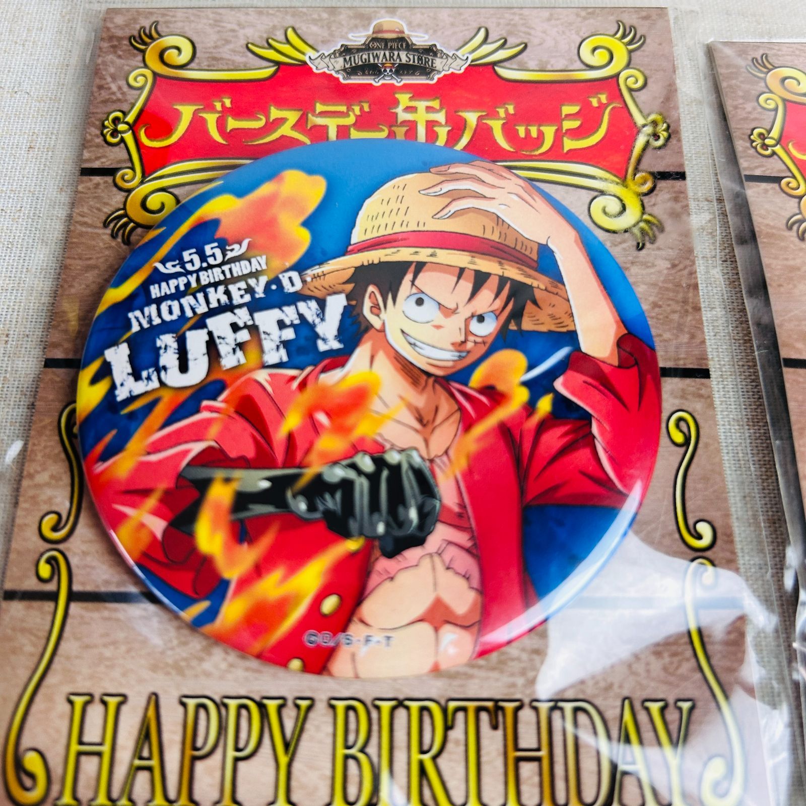 未開封品】ワンピース 麦わらストア限定 バースデー缶バッジ ルフィ