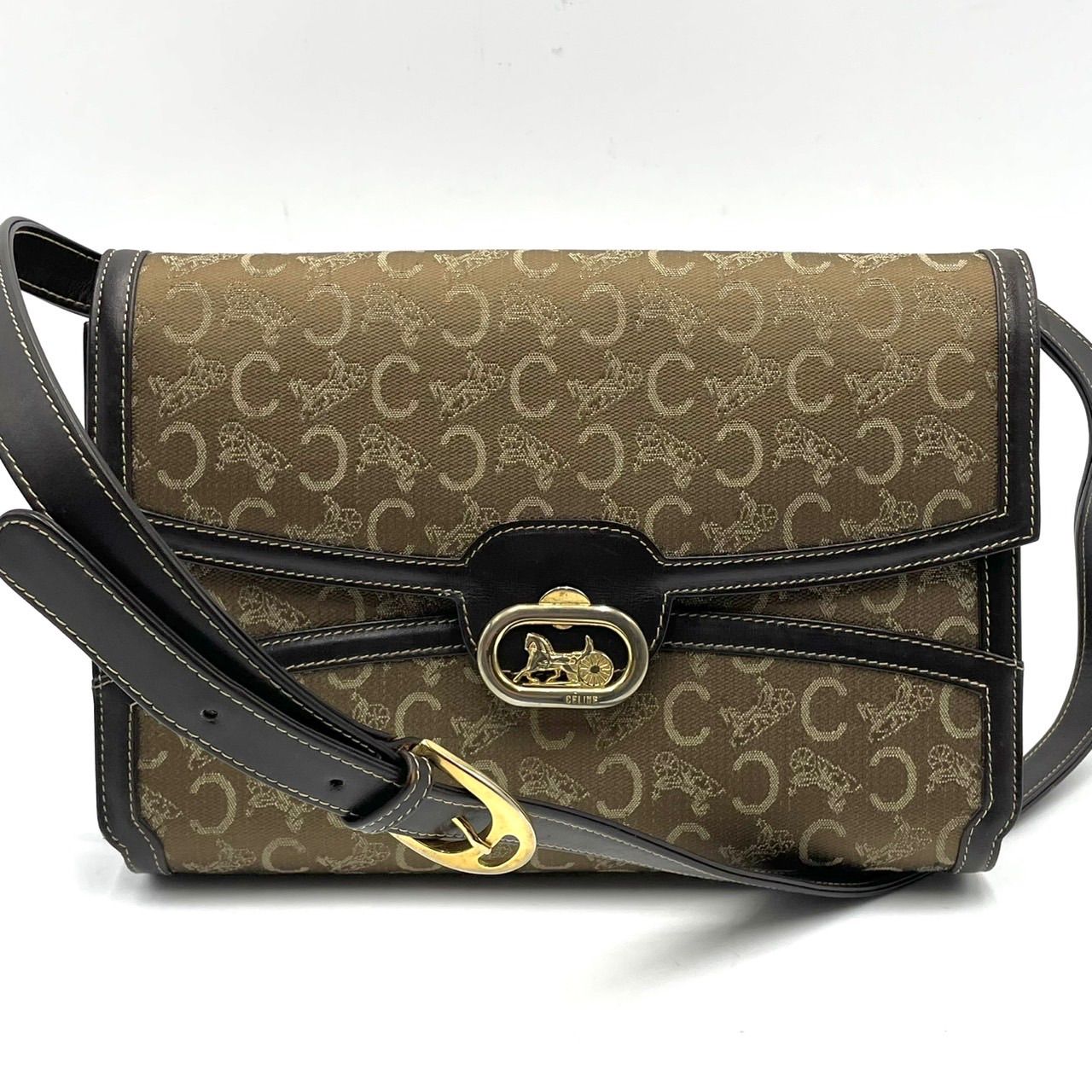 美品○ CELINE セリーヌ ショルダーバッグ ワンショルダー 馬車金具 