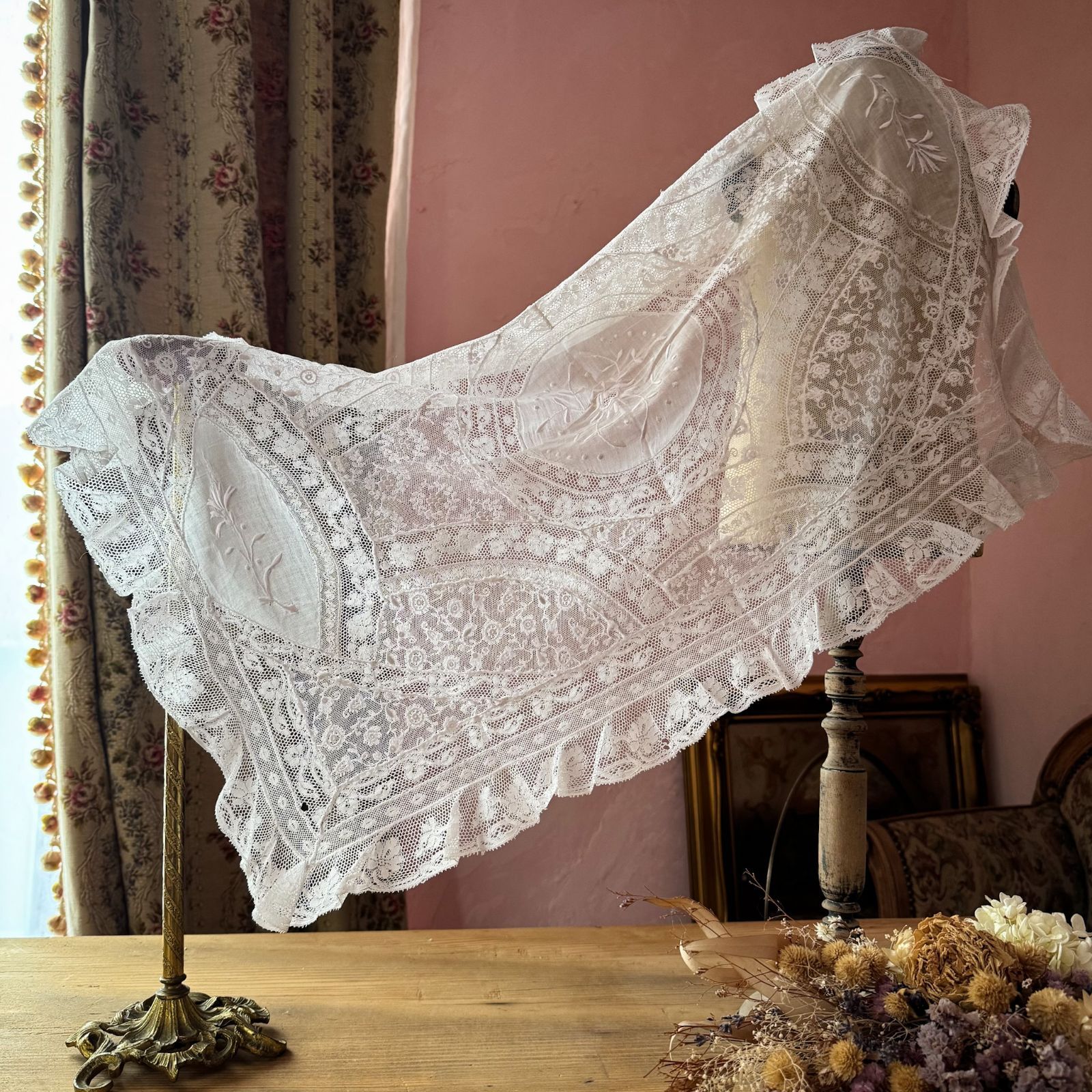 フランスアンティーク　ノルマンディレース・ドイリー フランス アンティーク ノルマンディー レース ドイリー アンティーク