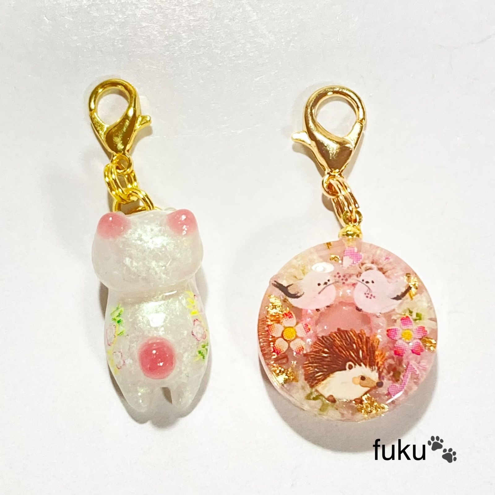 レジンチャーム🍀とびつき猫ちゃん🍀シマエナガ - メルカリ