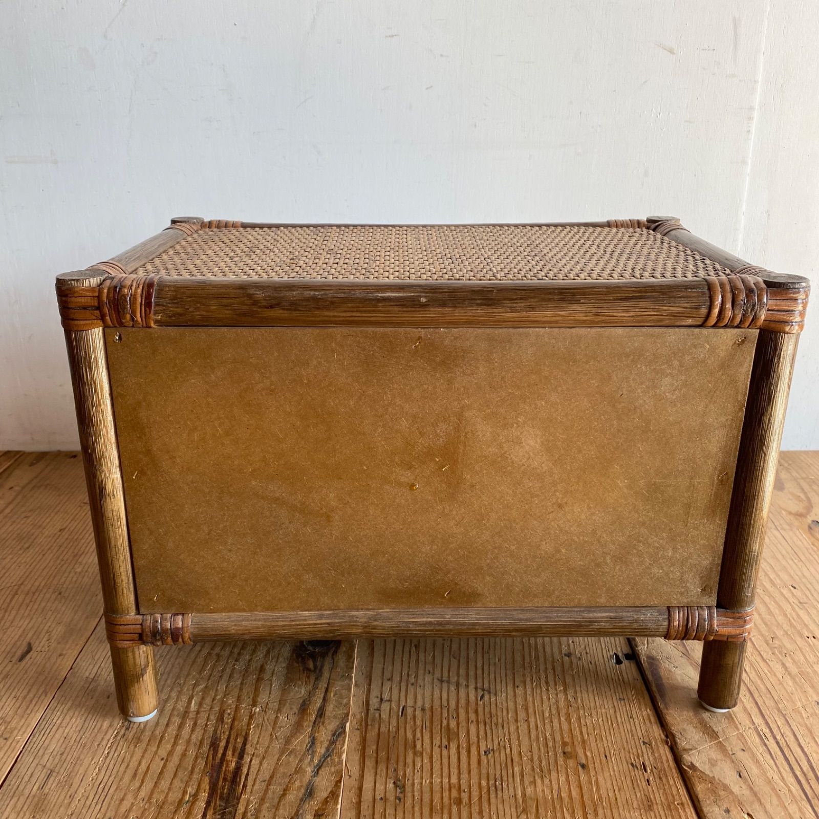 ヴィンテージ ラタン 籐 棚 キャビネット 小物収納 昭和レトロ y546