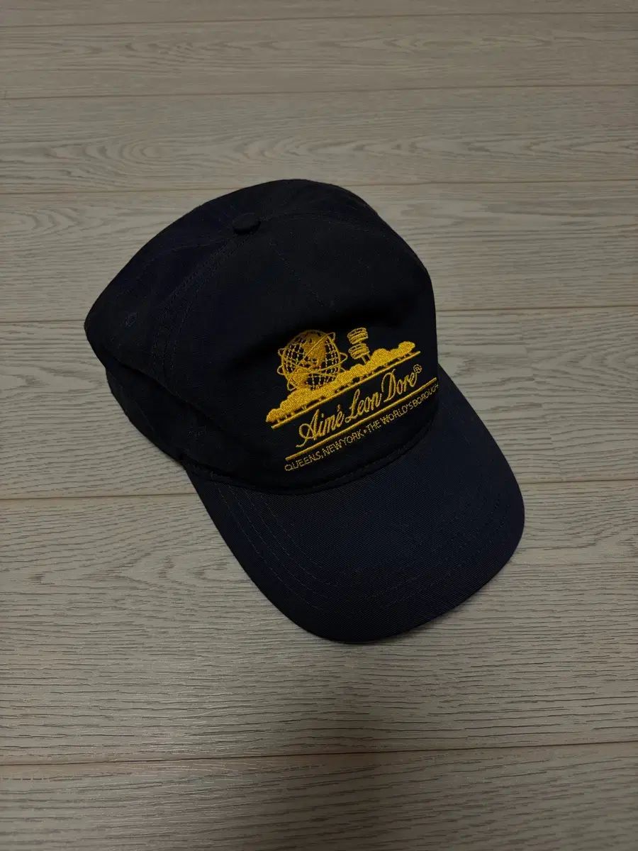 AIME LEON DORE(エメレオンドレ) ネイビー キャップ - メルカリ