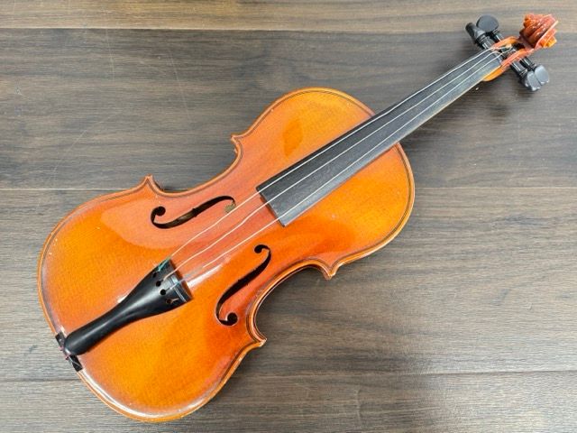 スズキ200　１/2バイオリン 弓 ケース付き 鈴木バイオリン 1/4 No200 SUZUKI弓 ケース 弦新品 鈴木バイオリン 1/4