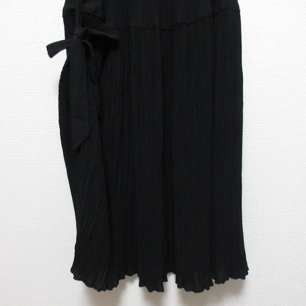 カネコイサオ　KANEKO ISAO ピコフリル　スカート　黒色 KANEKO ISAO - KANEKOISAO ロングスカート フリル ブラック リボンの