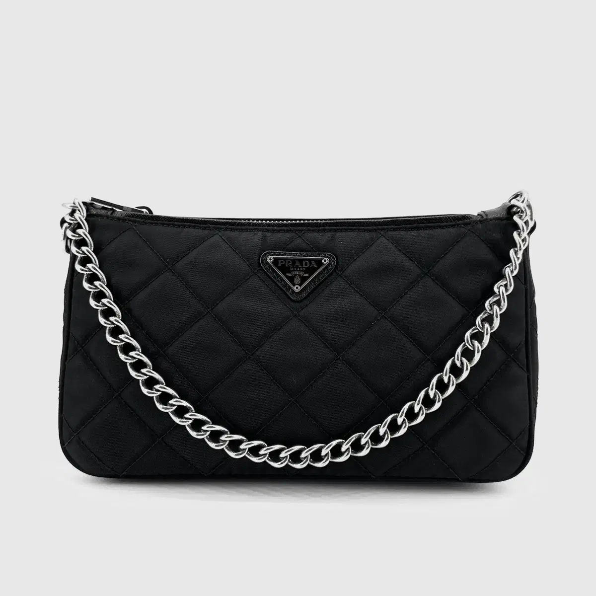 PRADA プラダ リナイロン ナイロン 퀼팅 キルティング 三角ロゴ クロス