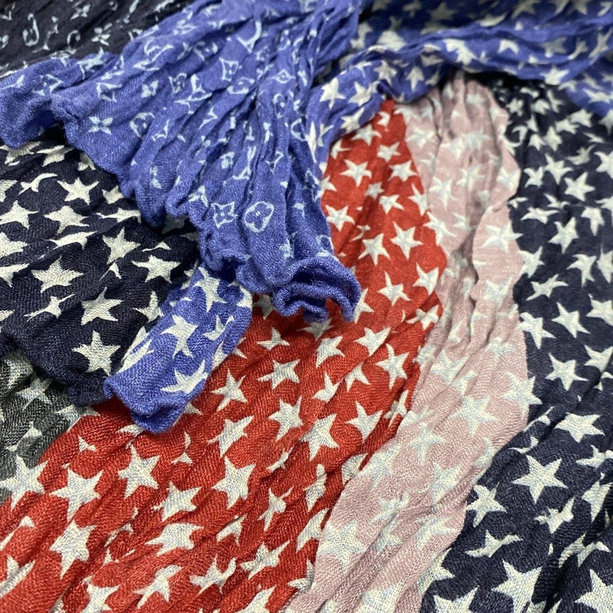 LOUIS VUITTON(ルイヴィトン) ストール(ショール)美品 - ブルー×レッド