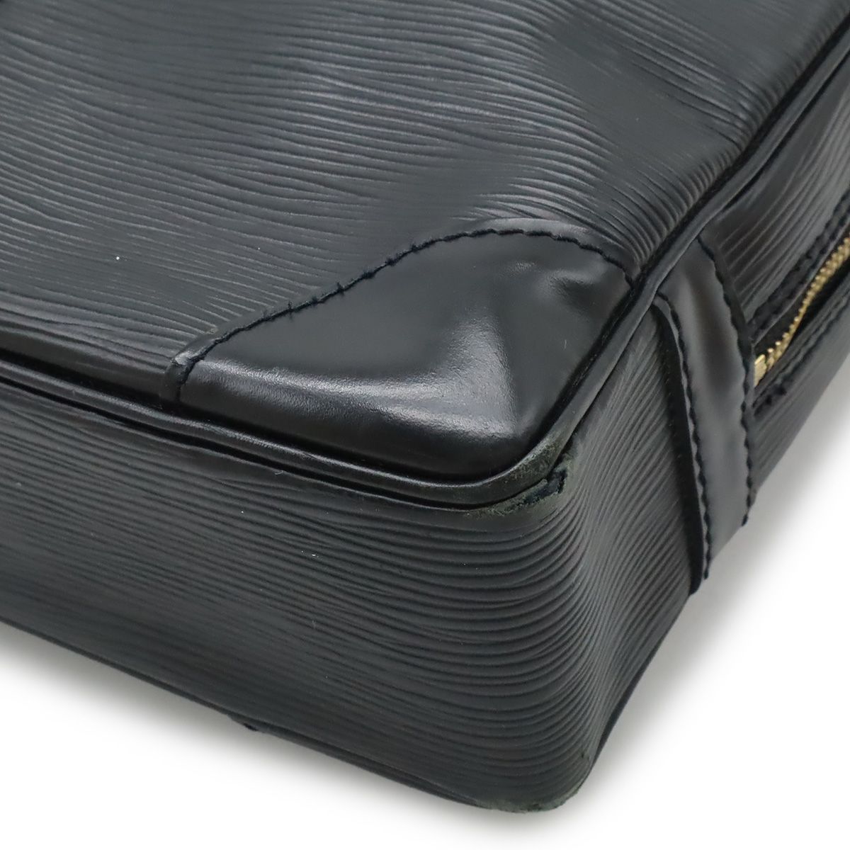 LOUIS VUITTON ルイ ヴィトン エピ ポルト ドキュマン ヴォワヤージュ