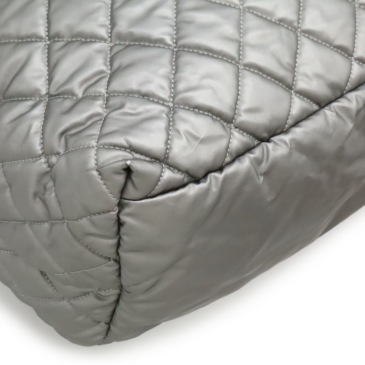 CHANEL コココクーン トートバッグ グレー ナイロン レザー CHANEL シャネル コココクーン トートGM トートバッグ ショルダー