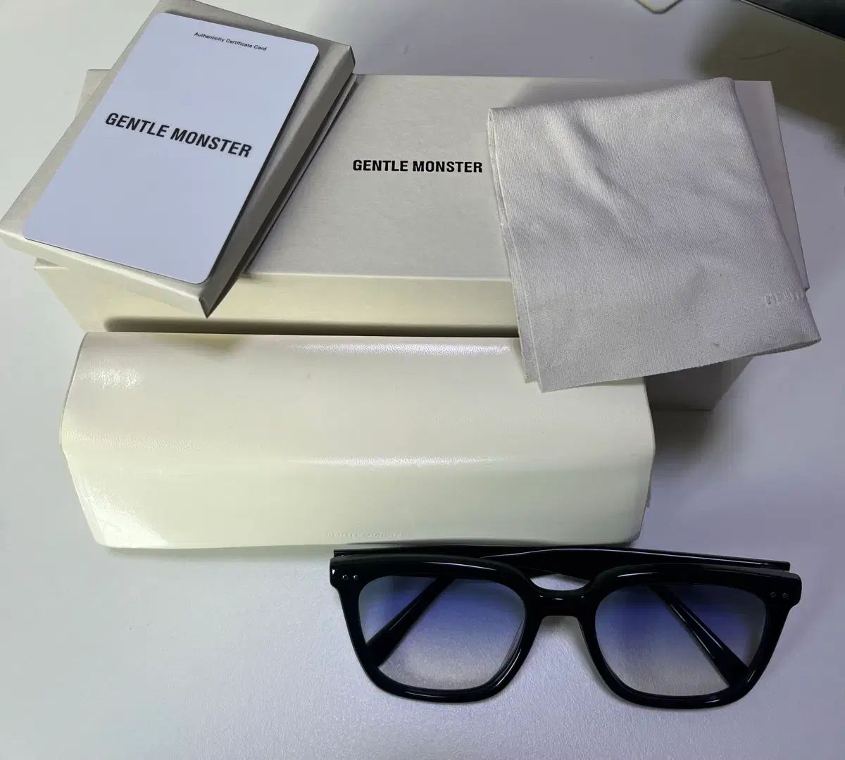 【正規品】GENTLEMONSTER noma-01(BLG) ※購入証明書付き Noma 01(BLG) | Gentle Monster KR 公式オンラインストア