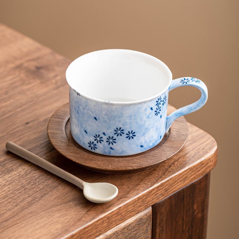 新品未使用 金 菊 陶磁器 カップ 高級 精巧 ミキシングカップ 高級