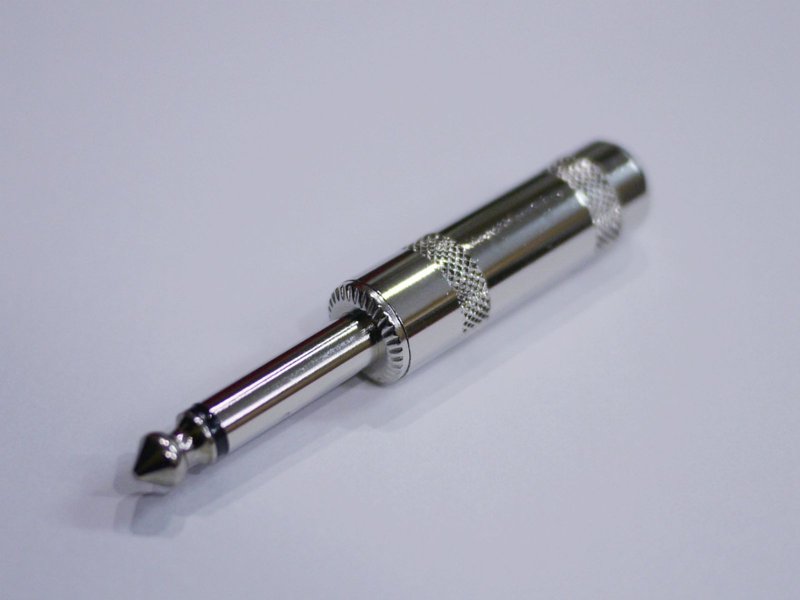 特価商品】モノラルフォンプラグ シールド自作用 スイッチクラフト